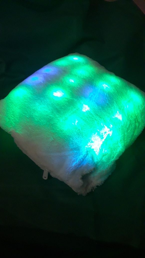 Светодиодная подушка ночник Bright Light pillow