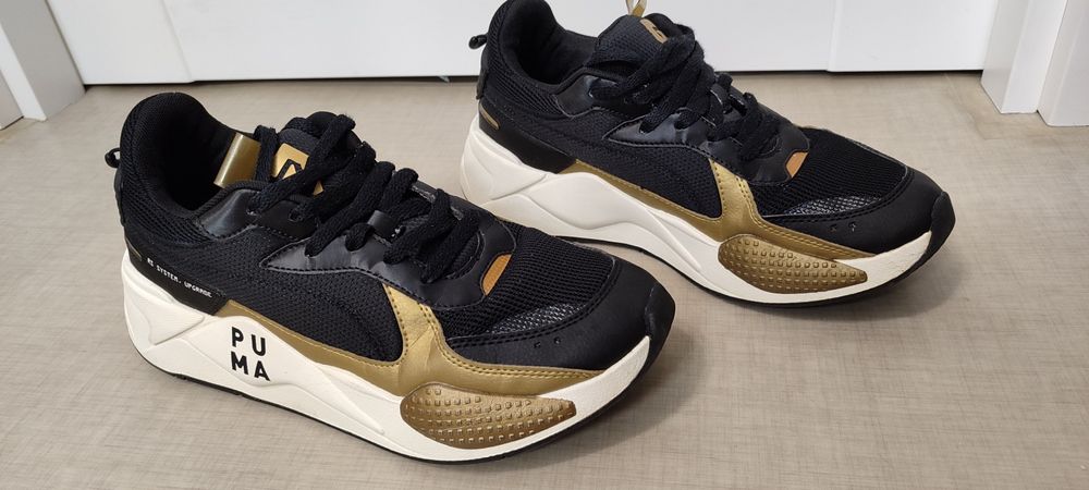 Кроссовки PUMA  р. 43 стан нових