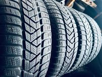Шини Резина Зимові 19-20Рік 215 60 16 Pirelli Sottozero Winter 4шт