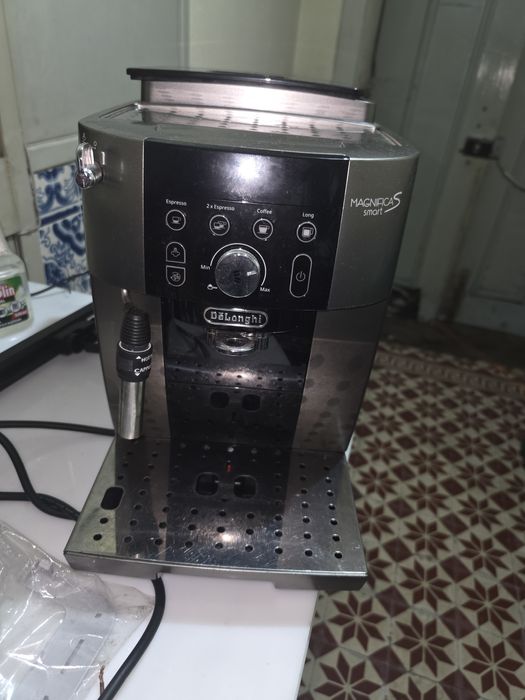 Máquina de café Delonghi