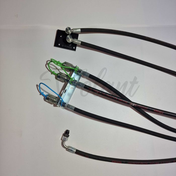 Rozdzielacz Zewnętrzny 3 Sekcyjny Ursus C-330 Hydrauliczny Do Wywrotu