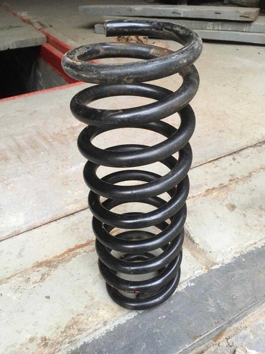 Продажа пружин комплект передних и задних