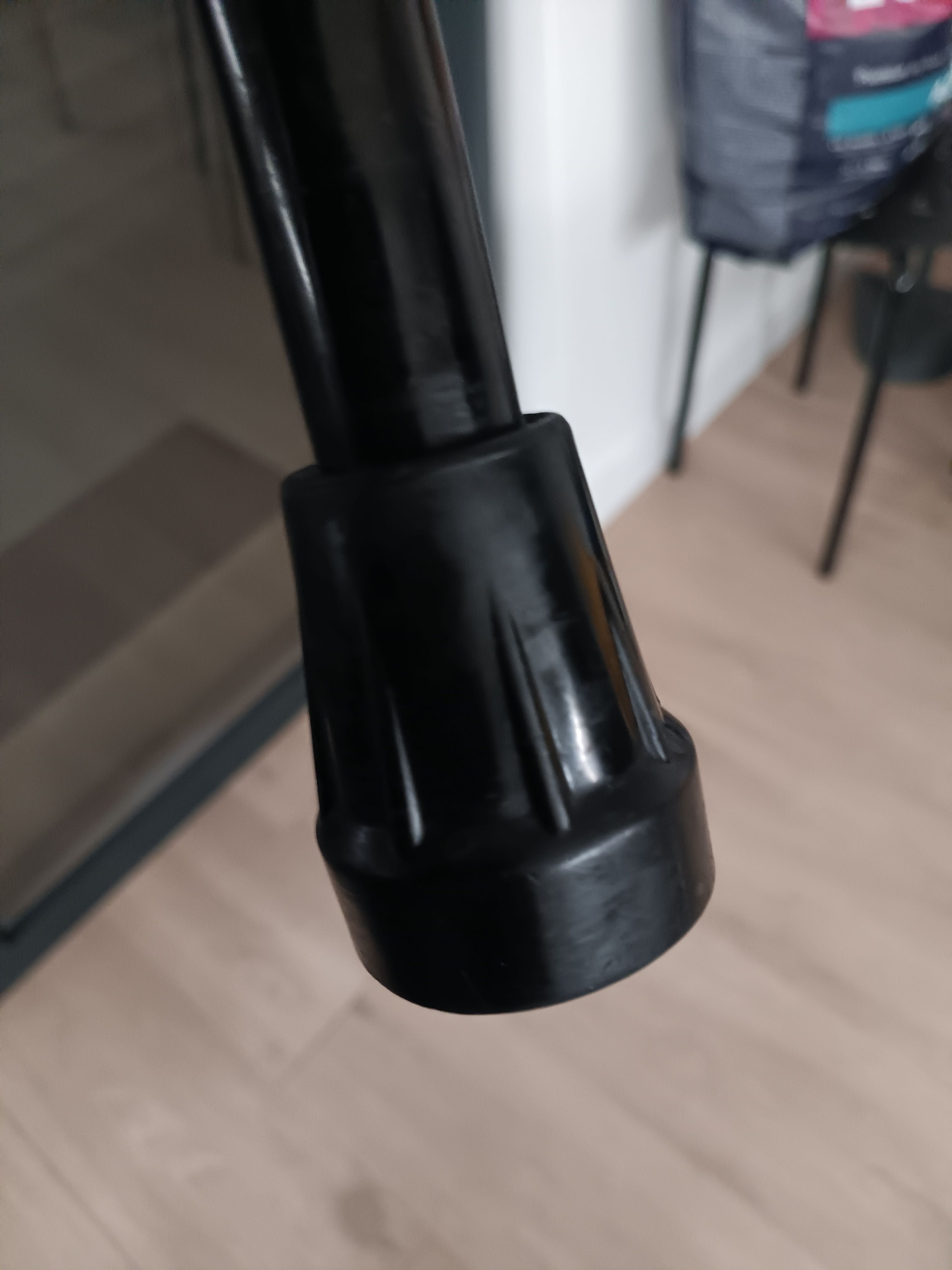Muletas/canadianas e bengala com pega ergonómica (USADOS)