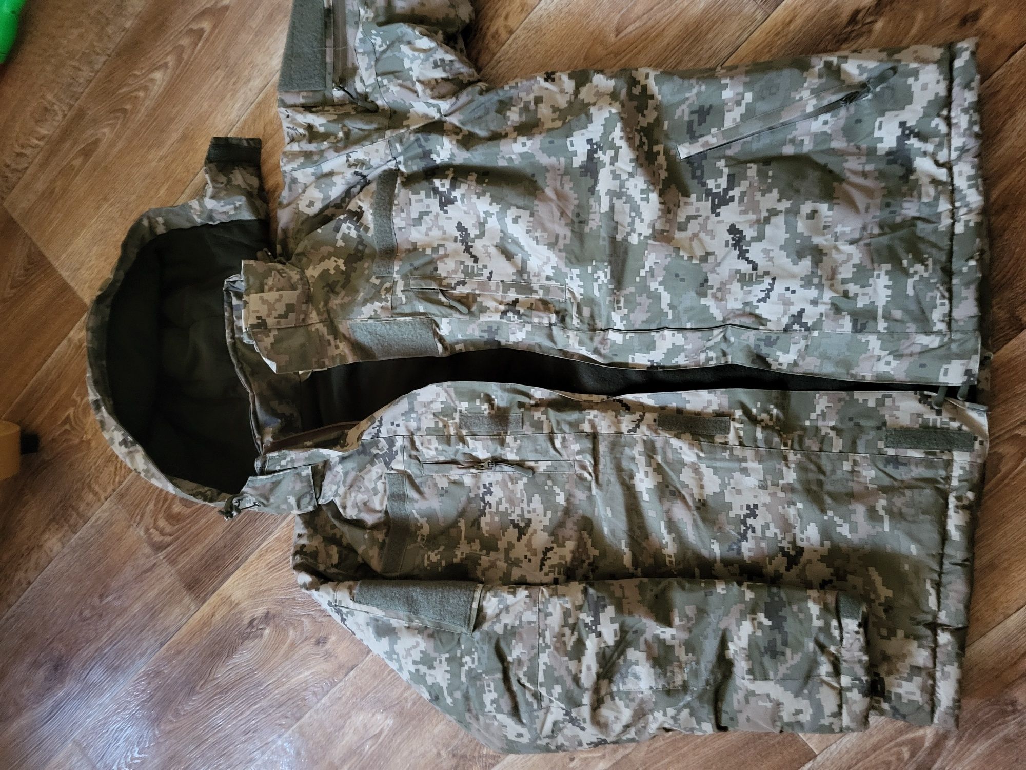 Гольфік новий мідіум