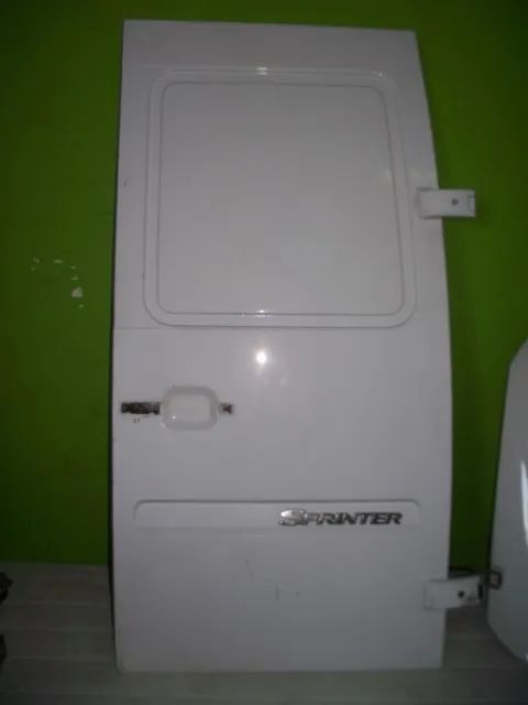 Porta de Trás Drt Mercedes Sprinter - 2000 / 2002