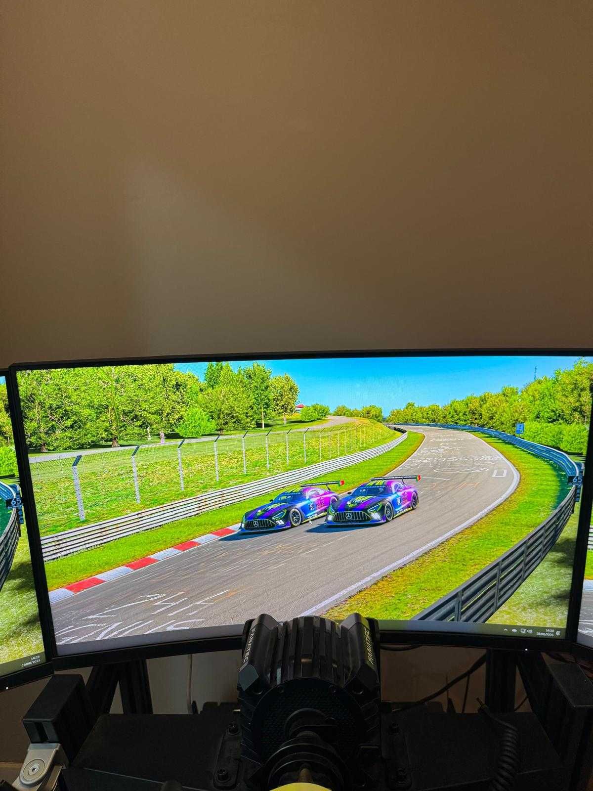Vendo 3 monitores AOC – 32” Curvo, 240Hz, 0.5ms 150€ cada ou 400€ os 3