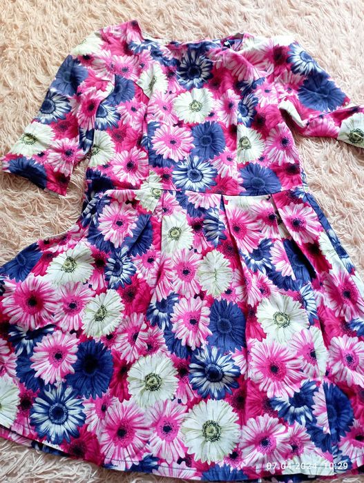 Плаття на худеньку дівчинку.розмір s