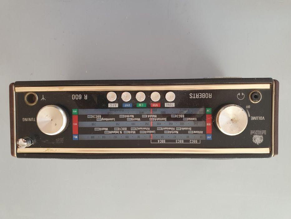 Rádio vintage Roberts Radio - Reino Unido