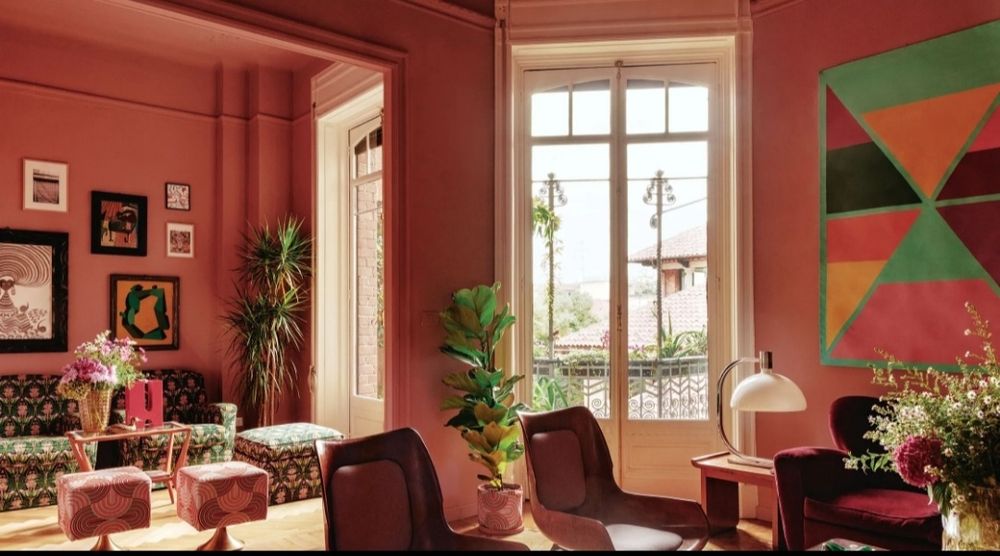 Покраска стен и потолков