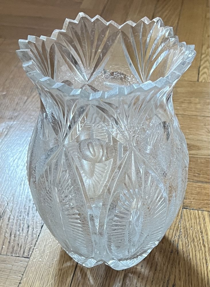 Винтажная хрустальная крупная ваза