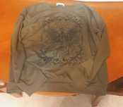 Camisola verde shein com desenho