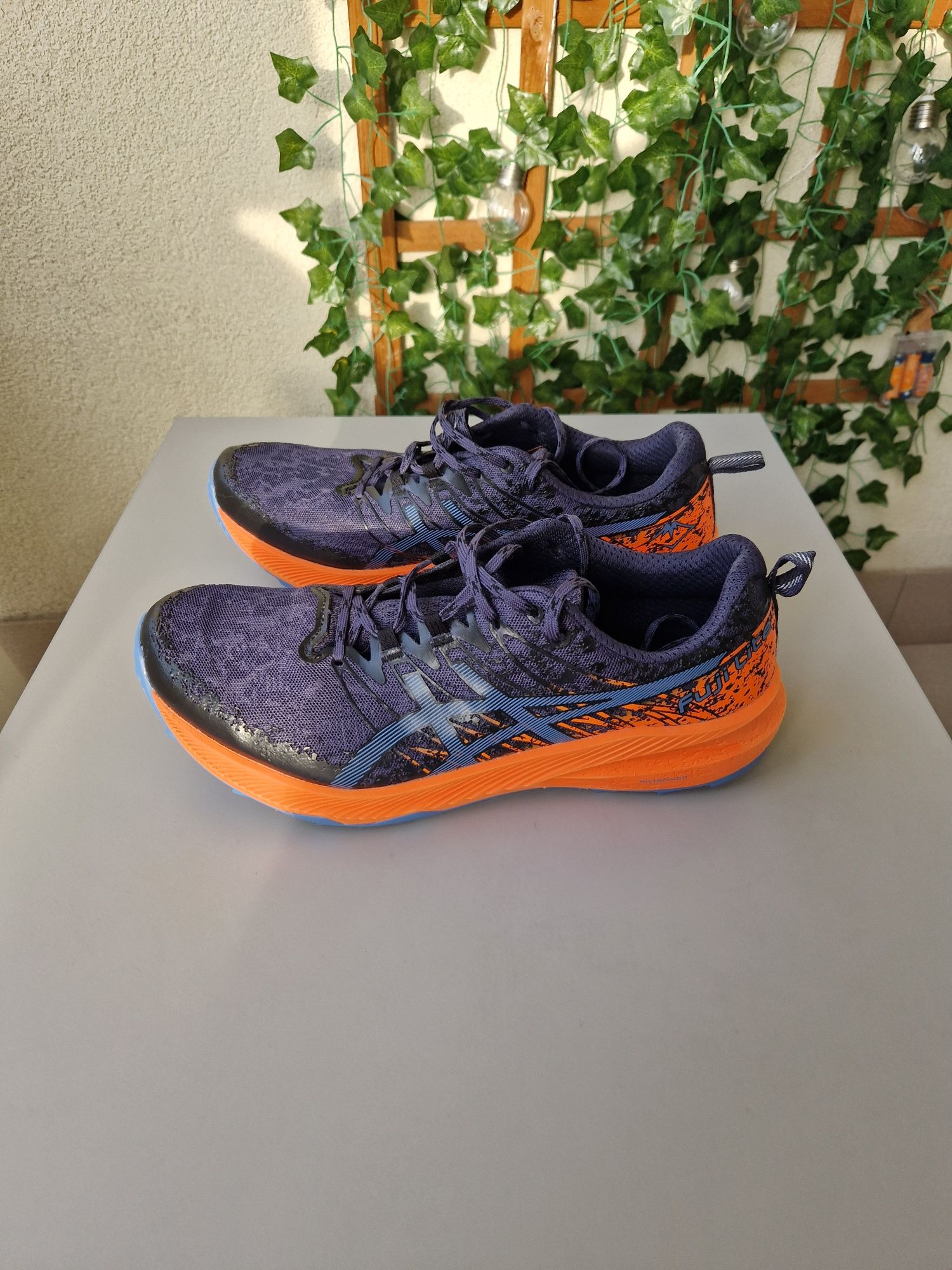 ASICS Fuji Lite 2 r.46