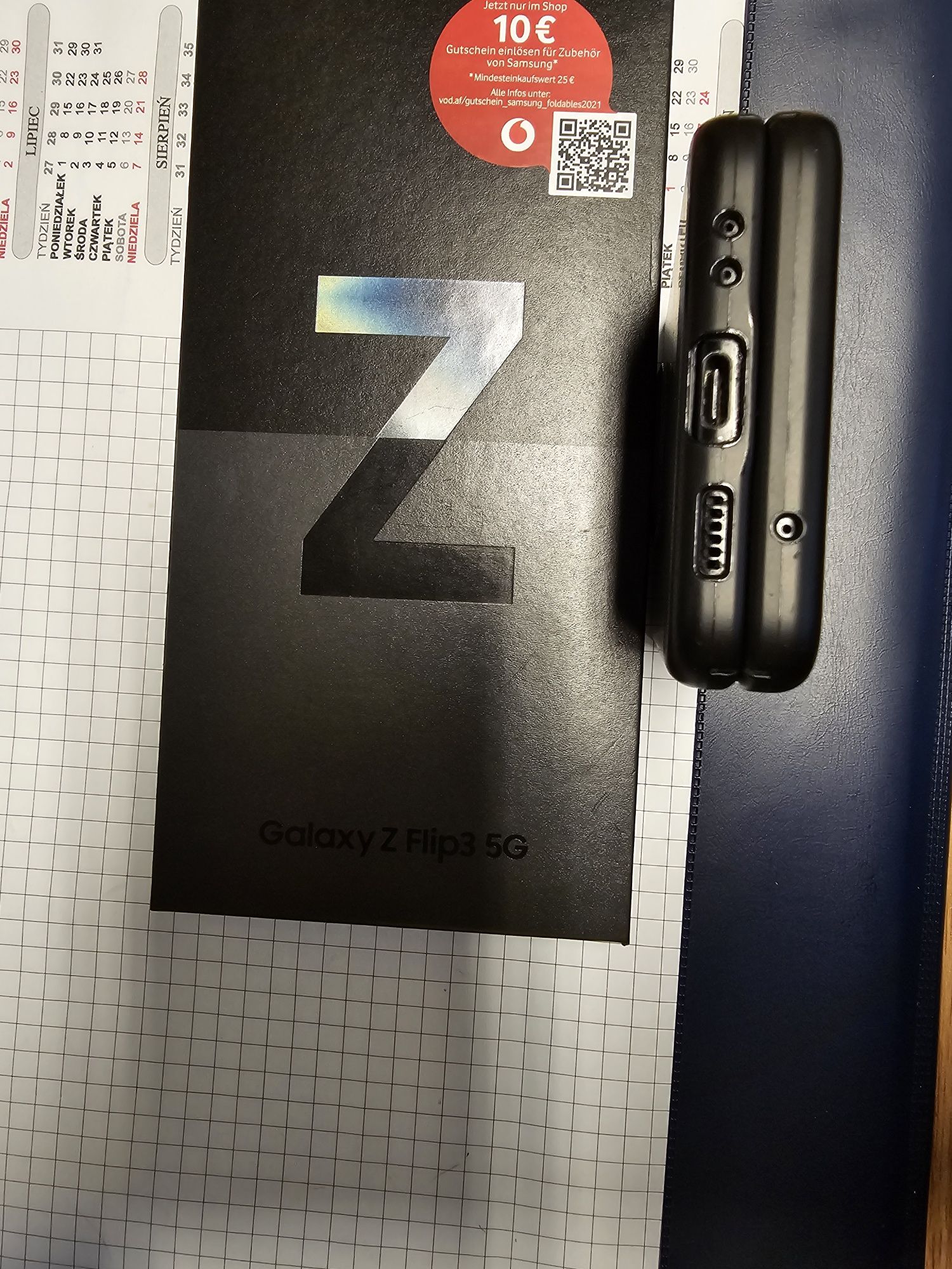Sprzedam smartphone Galaxy Z Flip3 5G