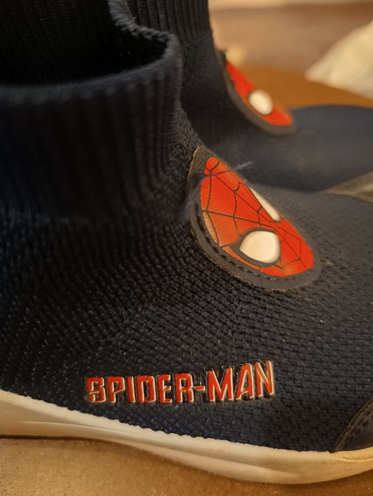 Buty MARVEL Spiderman rozm. 29 typu skarpeta dl wkl 19,5 cm