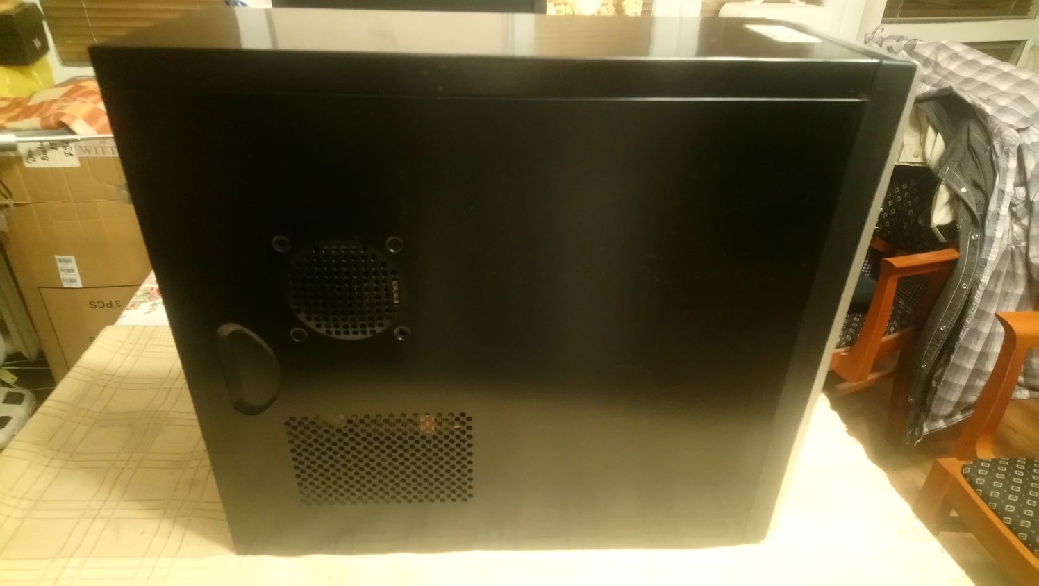 Komputer stacjonarny kompletny z monitorem Acer