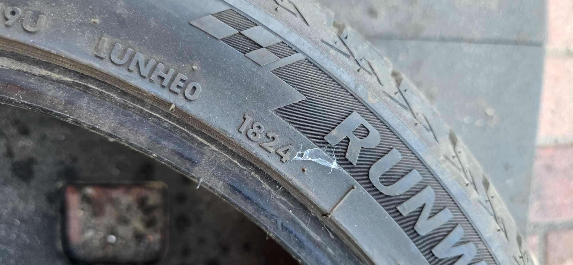 Opony Komplet 4szt Runway Enduro Sport 245/40 R18 2024