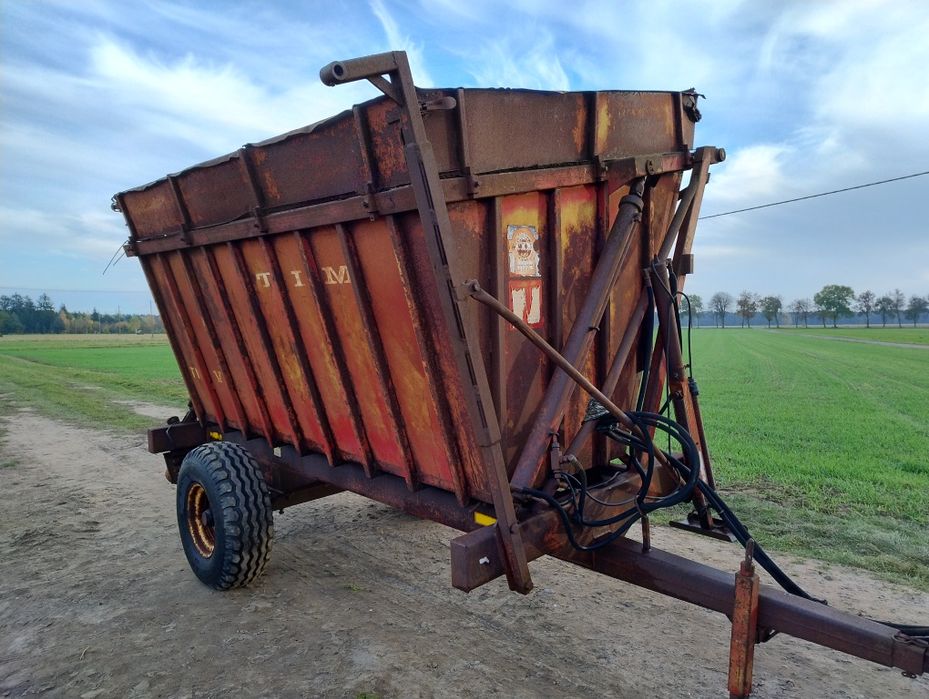 Przyczepa wywrotka wysokiego składowania
