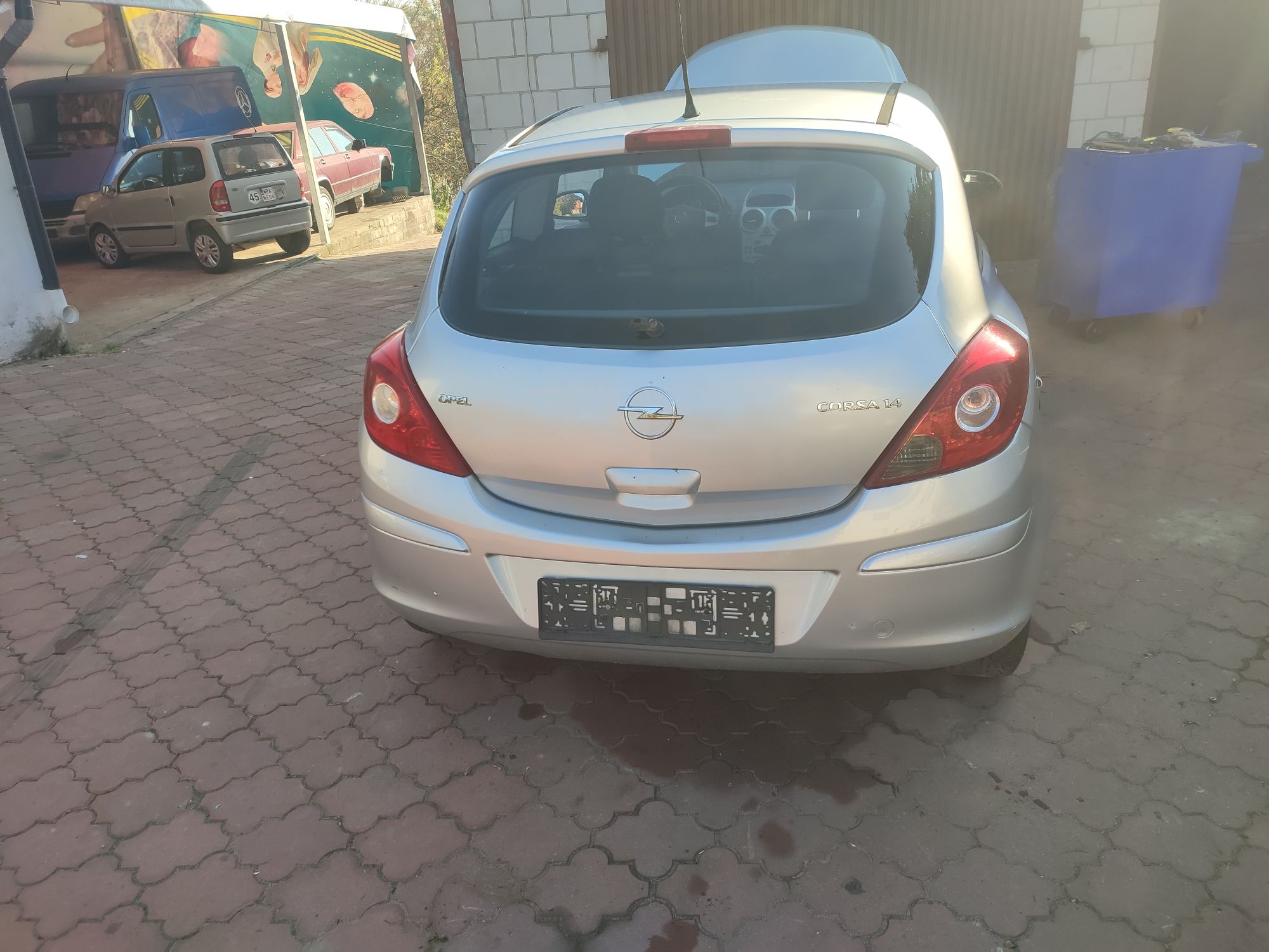 Opel corsa d 2007r 1.4 Benz na części