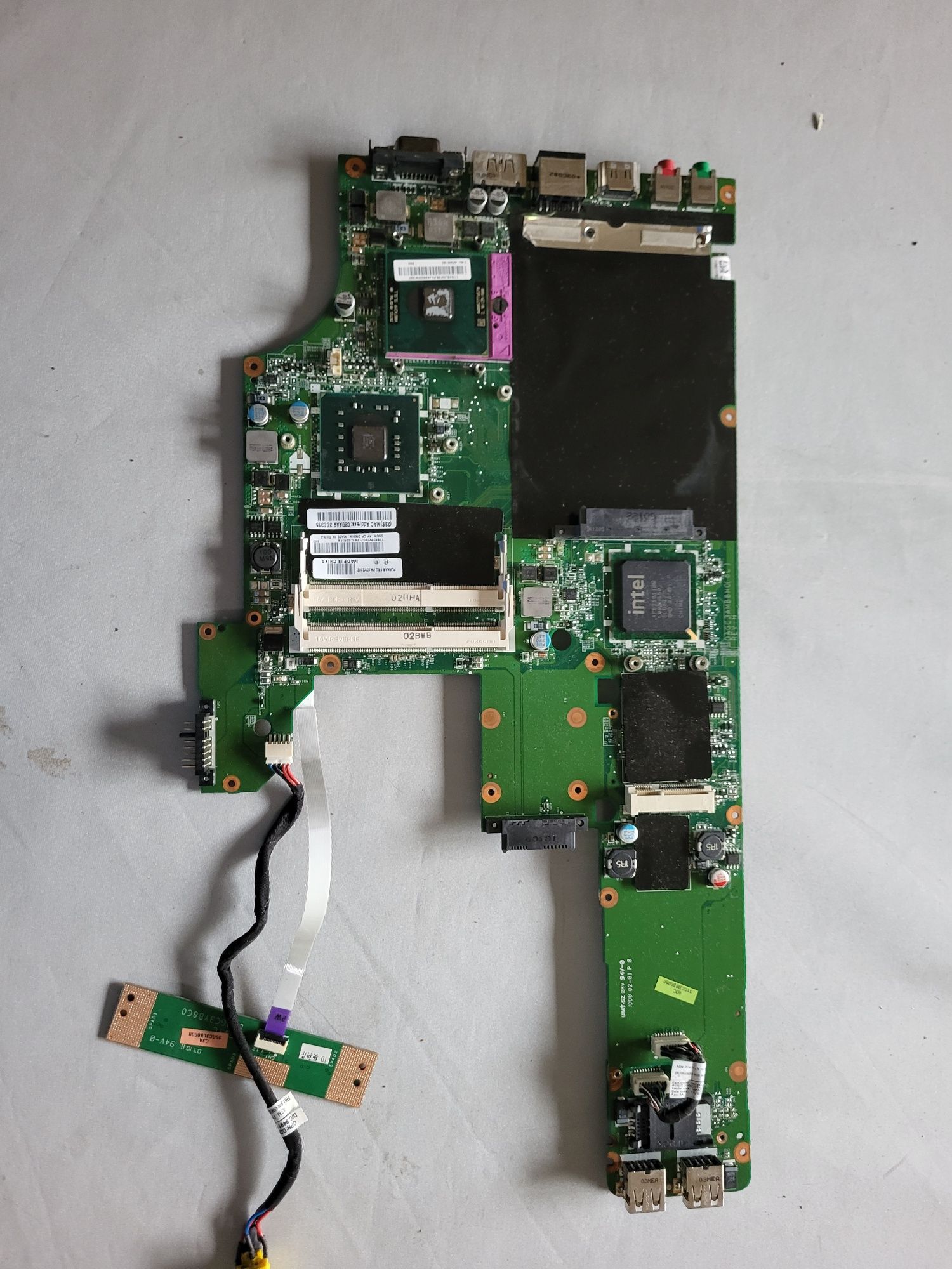 Sprzedam plyte główną +procesor do laptopa Lenovo SL510.