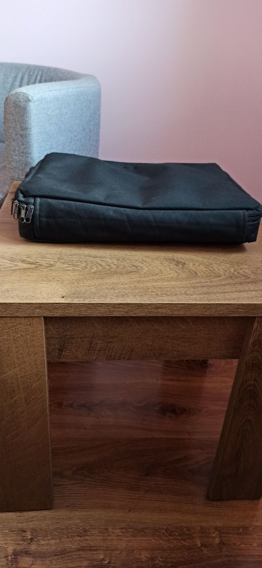 Torba na laptopa