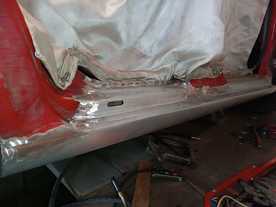 Mk Custom Garage Blacharstwo samochodowe mechanika Lutospawanie! Diagn