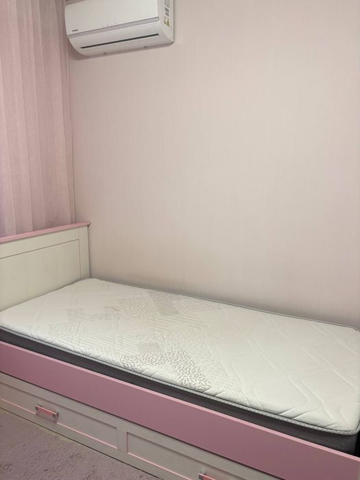 Ліжко для дівчинки Аква Родос