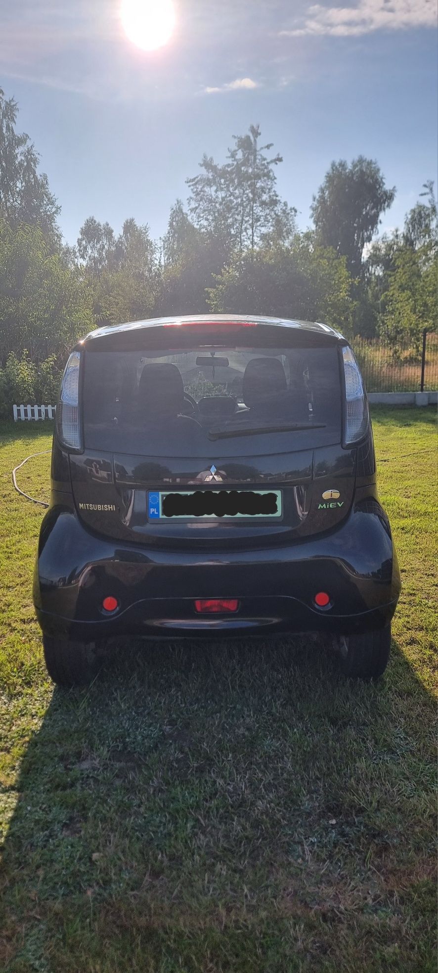 Mitsubishi i-MIEV iOn C-zero elektryk