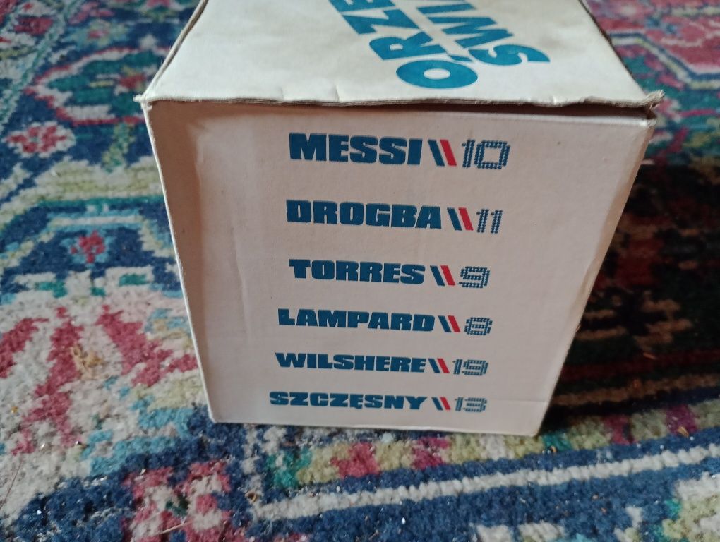 Szklanki Pepsi piłkarze