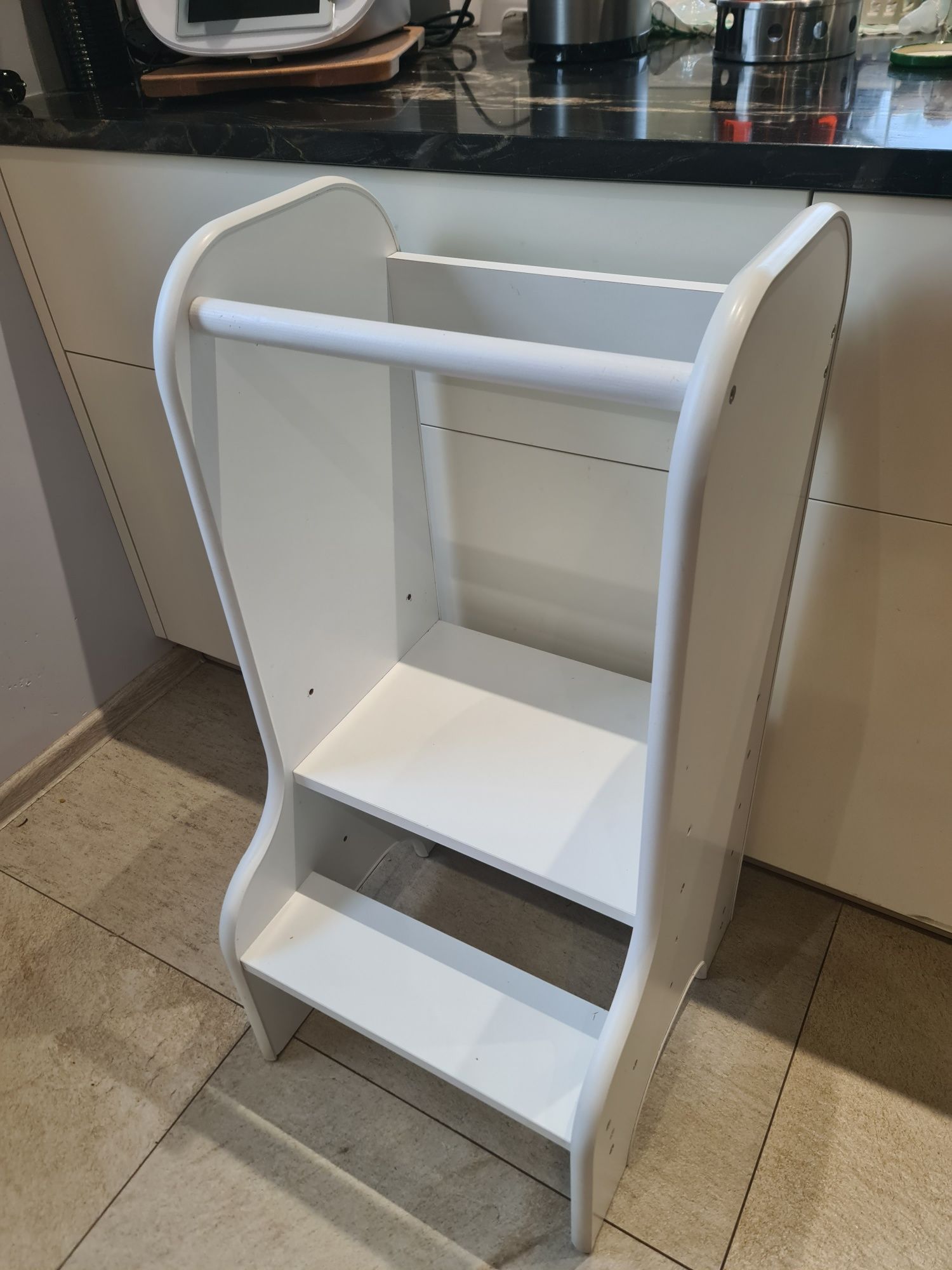 Kitchen helper do kuchni