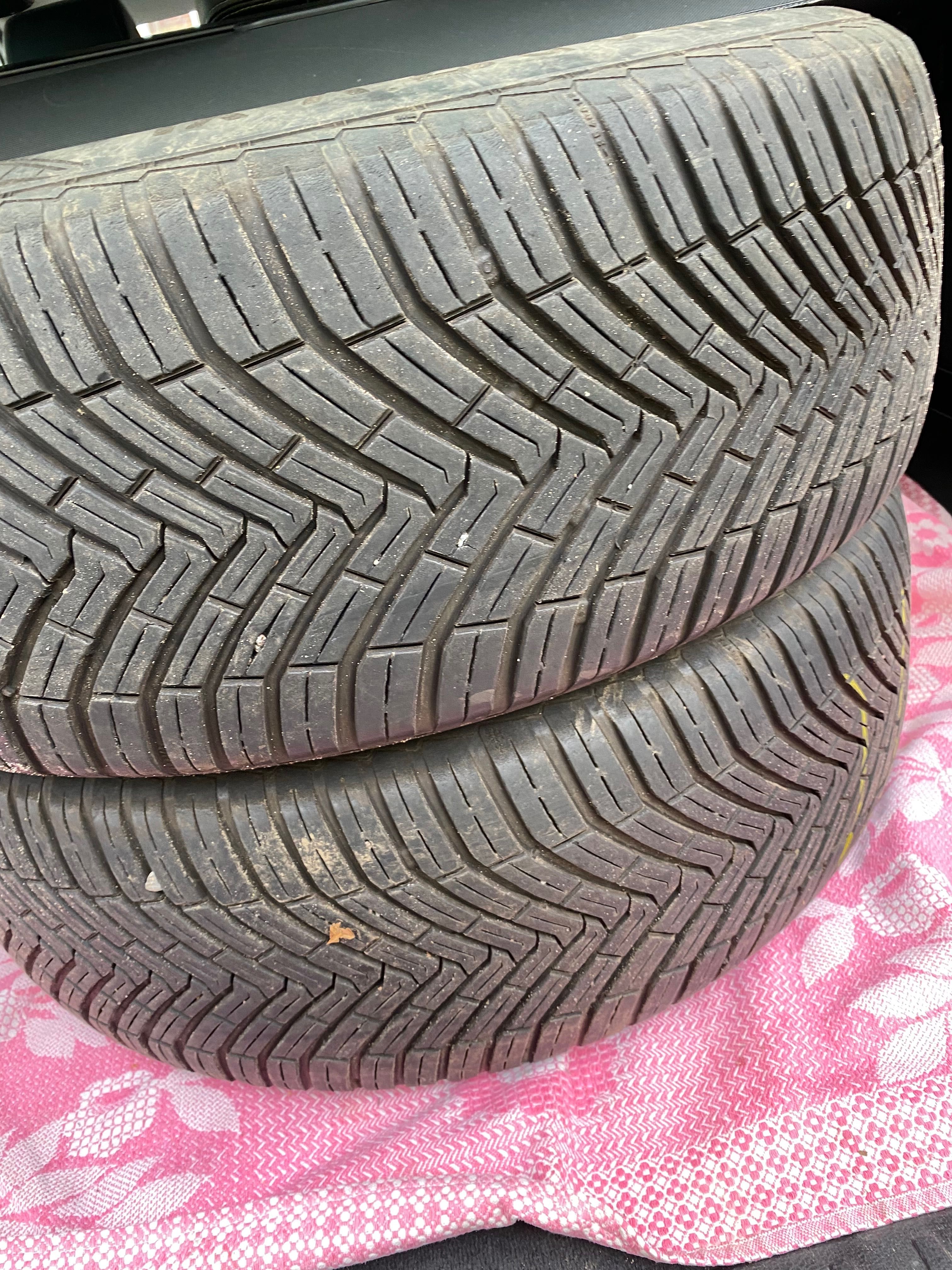 Шини Continental 225/60 R17 all seasons