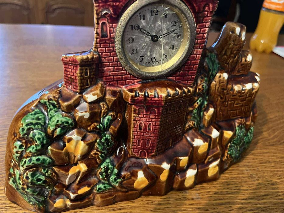 Zegar Scheurich & Greulich II połowa XXw Porcelana Kominkowy