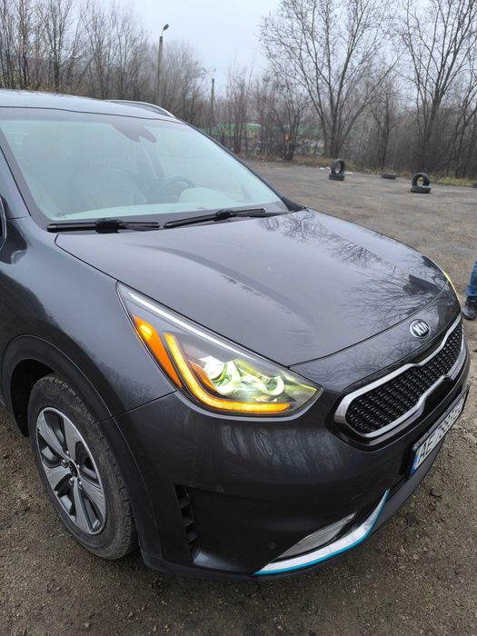 Kia Niro EX Premium • Plug-in Hybrid • 2019 р. випуску. Придбана в USA