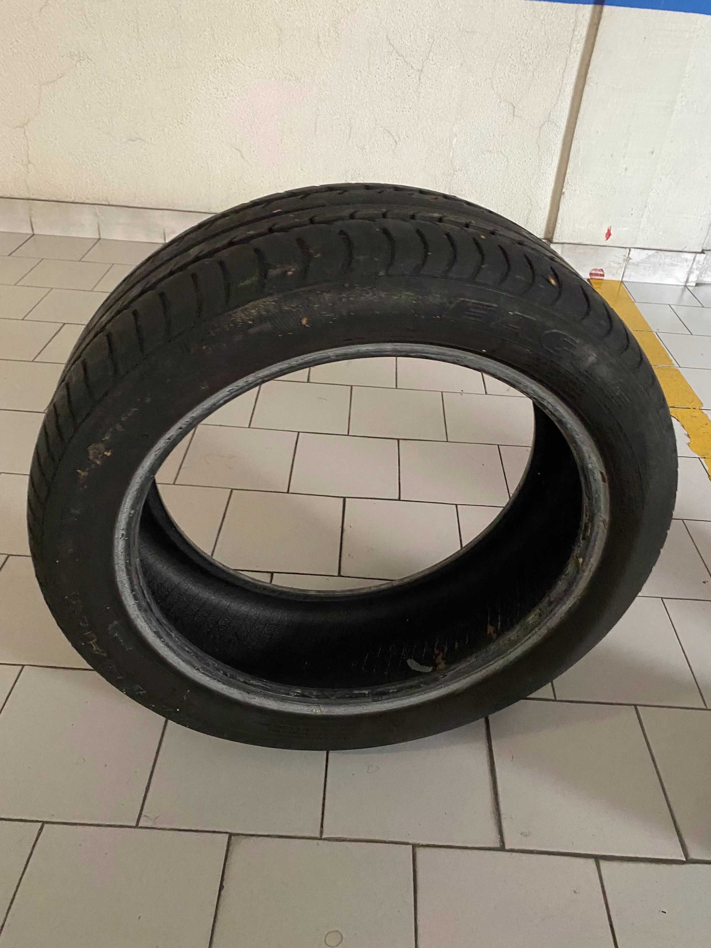 Pneus 205 50ZR17