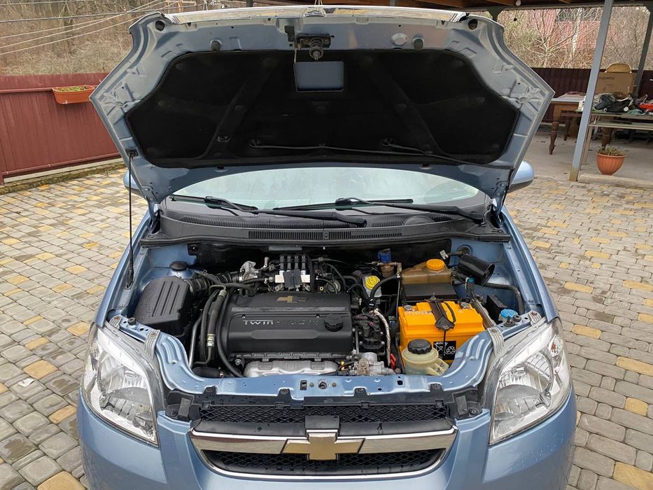 Продам Chevrolet Aveo Автомат в ідеальному стані