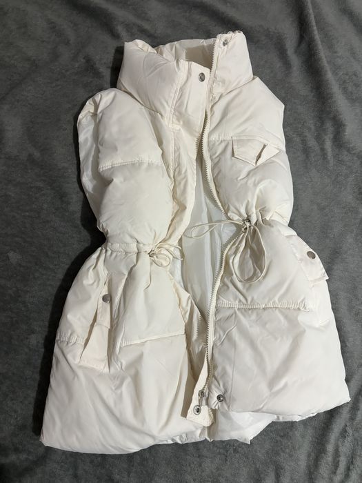 Жіноча жилетка розмір с-м  стан ідеальний