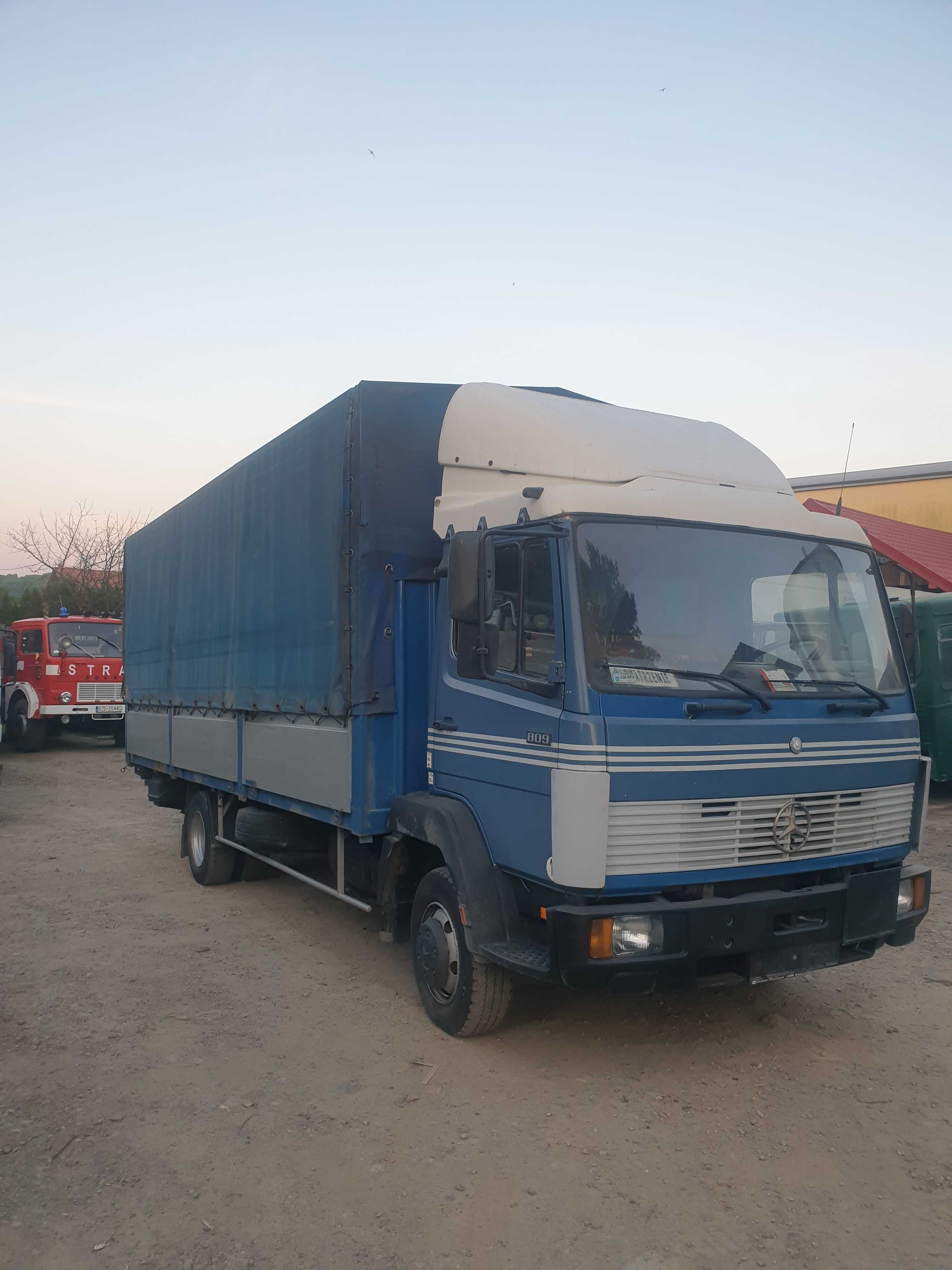 Mercedes Benz 809D z Hydro klapą