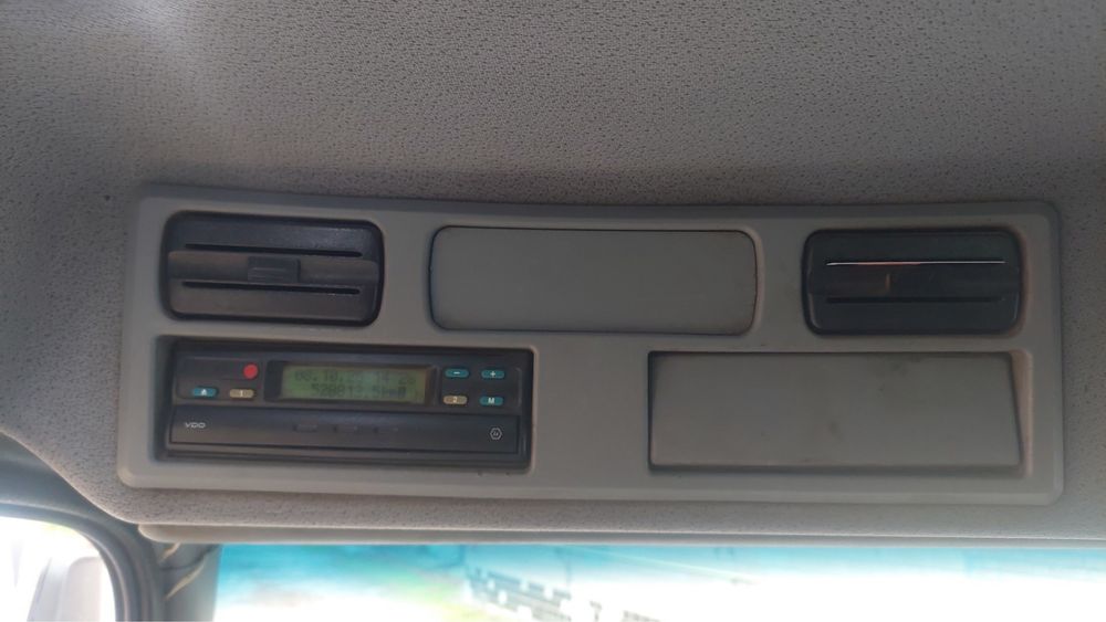 Mercedes  Atego 1318 13500 повна масса