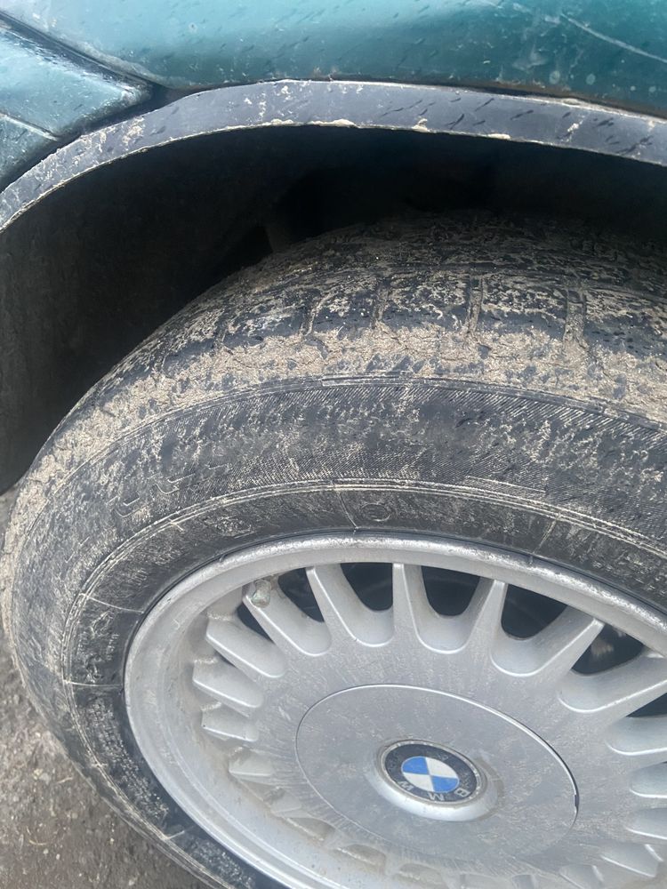 Продам свою бмв е36 в ідеалі
