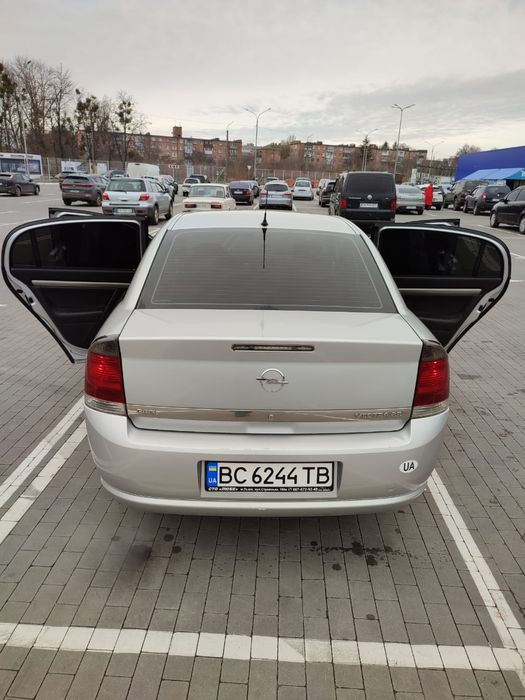 Продам Opel Vectra