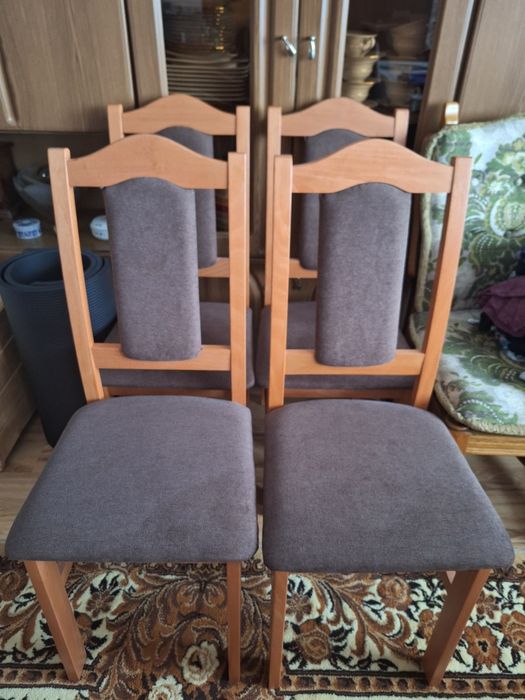 Sprzedam Krzesła 4 szt 400 zł