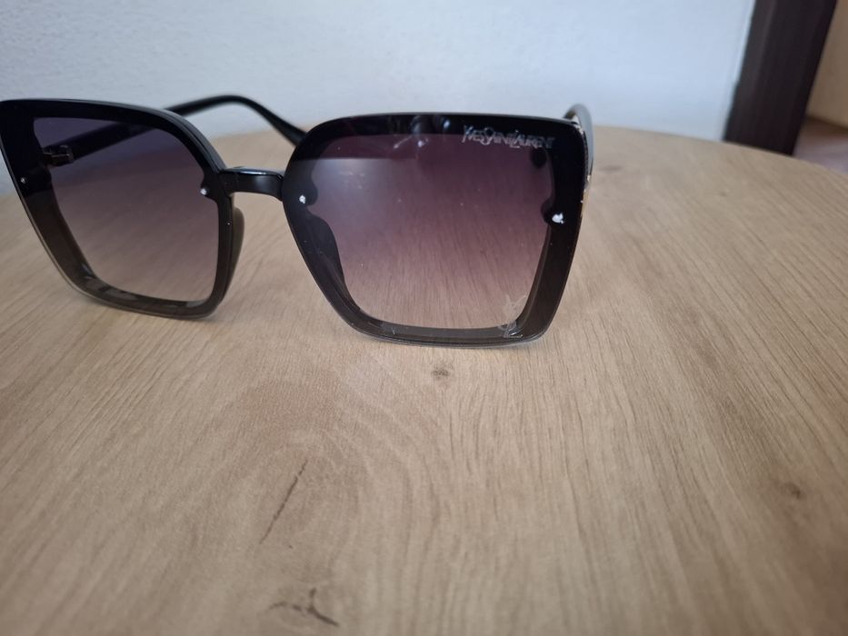 Okulary przeciwsłoneczne Saint Laurent