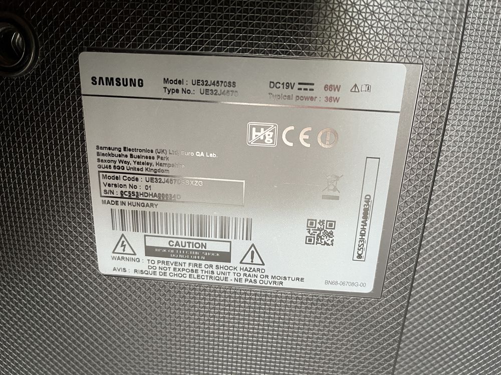 Телевізор Samsung 32 дюйма Е смарт