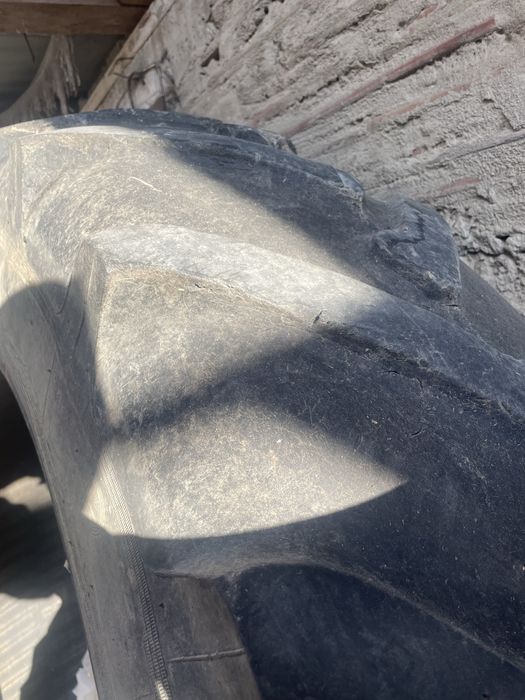 Продається ЮМЗ - 6  з навісним обладнанням