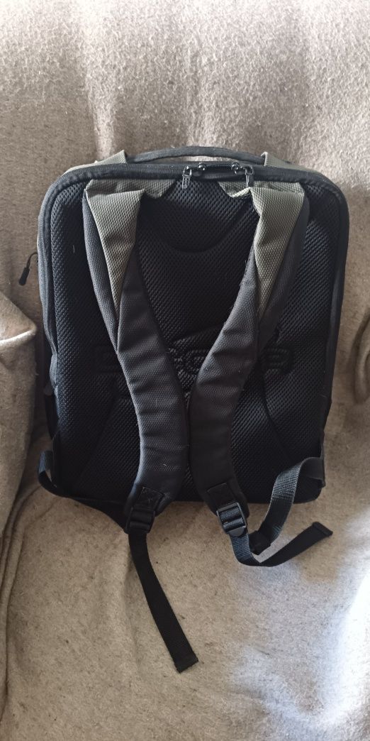 Mochila DICOTA para Laptop