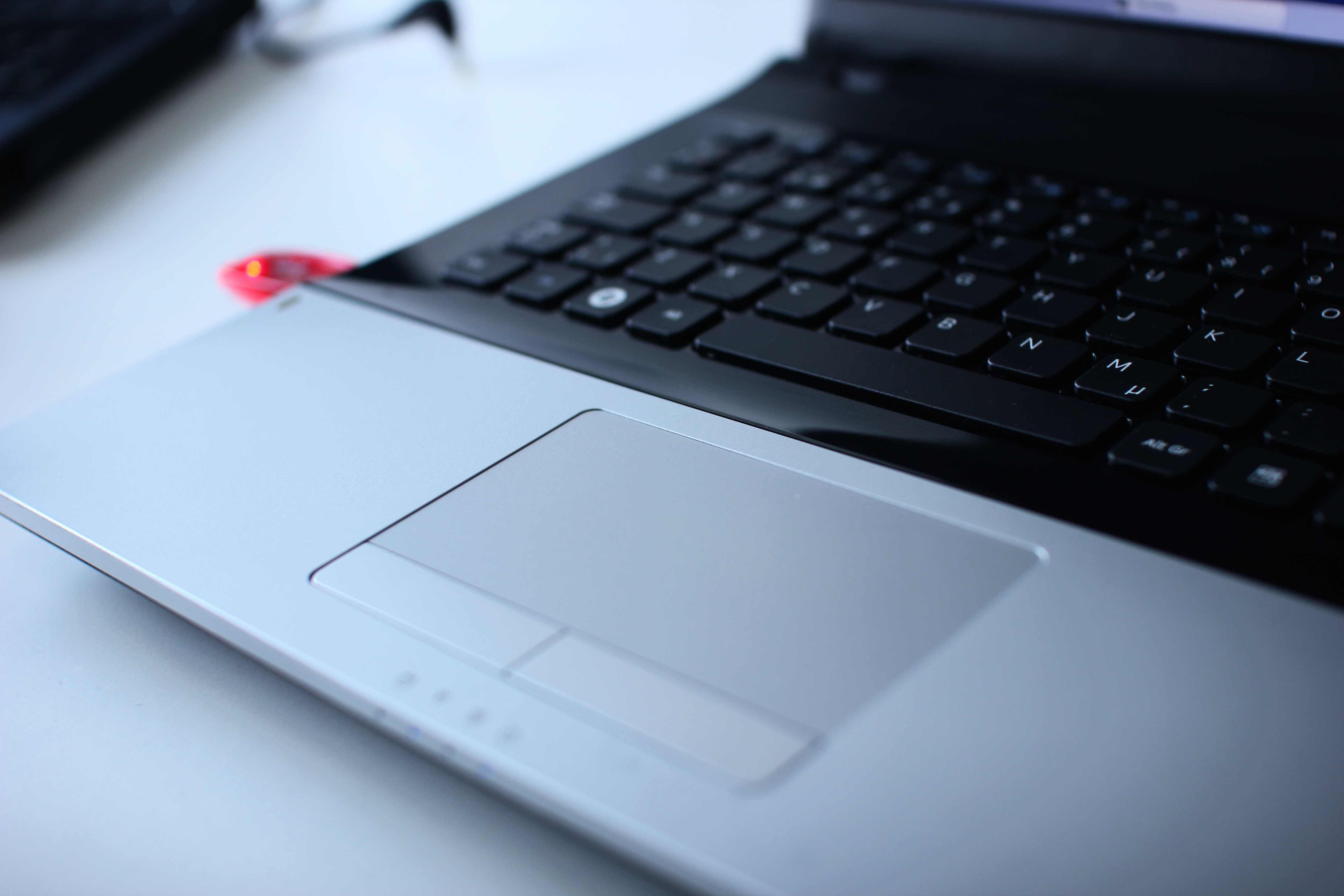 Laptop Samsung NP370 Gwarancja