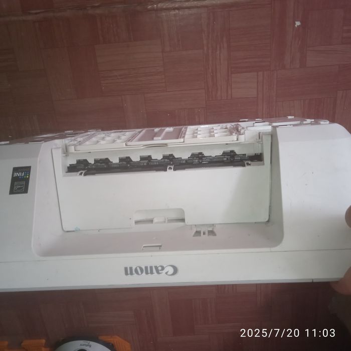 Принтер Canon на запчастини, без шнура