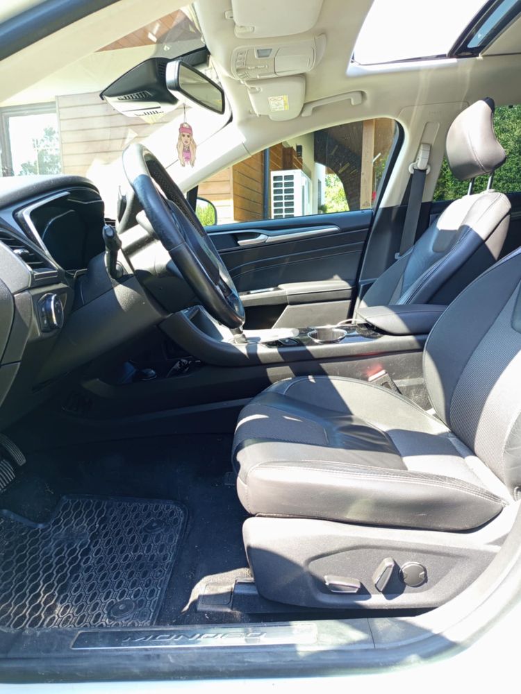 Ford mondeo  AWD 2.0 180km szyberdach+panorama !