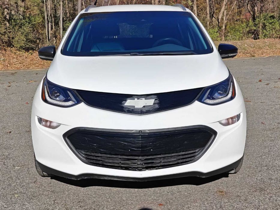 Chevrolet Bolt      2021