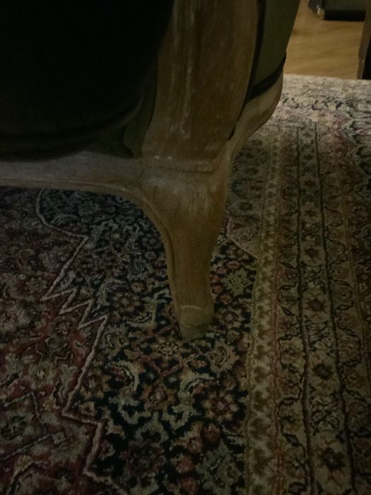 Диван Італія  / Sofa in Walnut Wood Carved