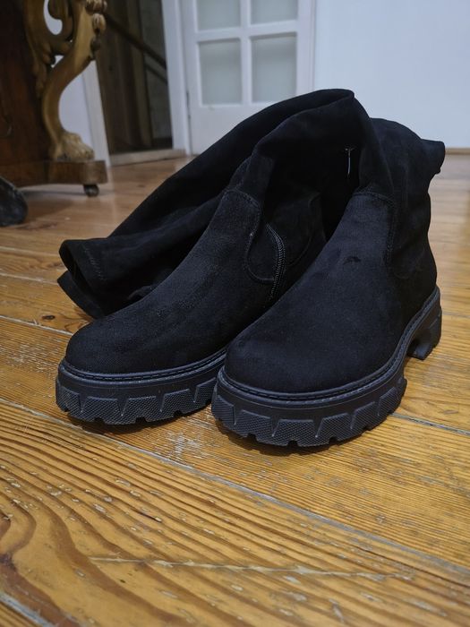 Ботфорти 39 розмір, устілка 25,5 Чоботи чорні